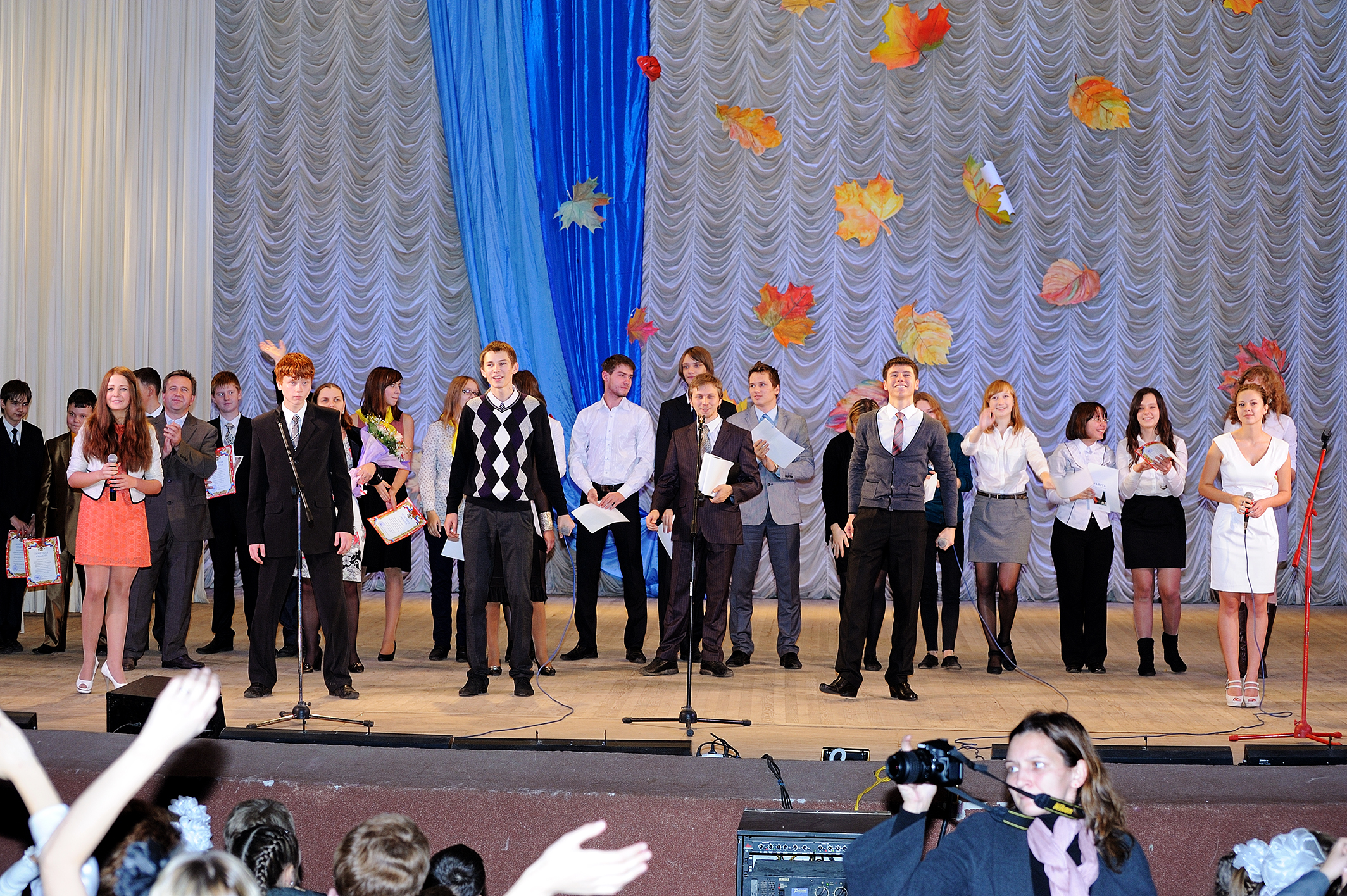 Финальная песня.